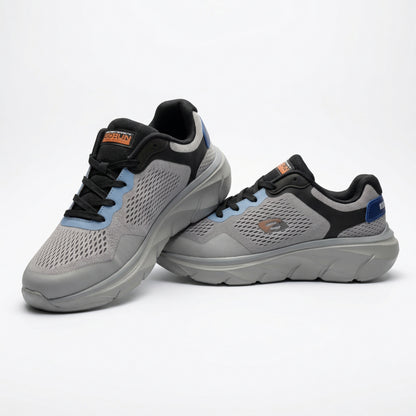BAJO SHOES Chaussures de Sport Homme gris avec accents bleu et noir – paire vue côté – GoRun – mesh respirant semelle grise – qualité premium – BAJO SHOES