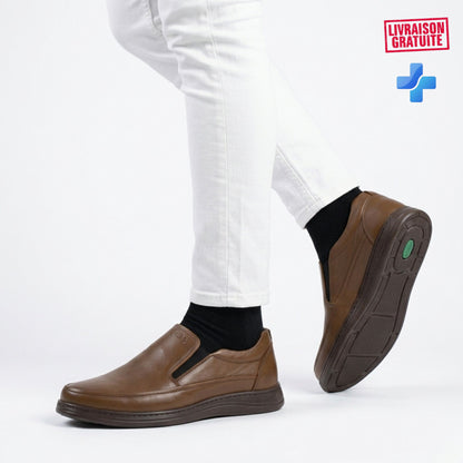Chaussures ville homme cuir premium portées - vue latérale