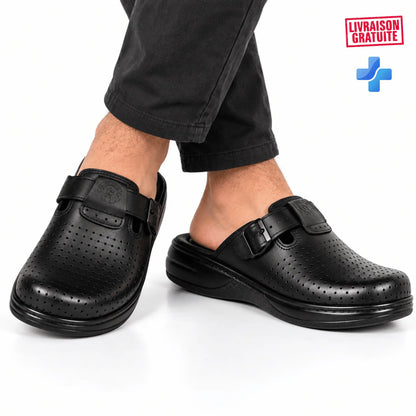 Sabot médical homme noir porté au pied – modèle 04