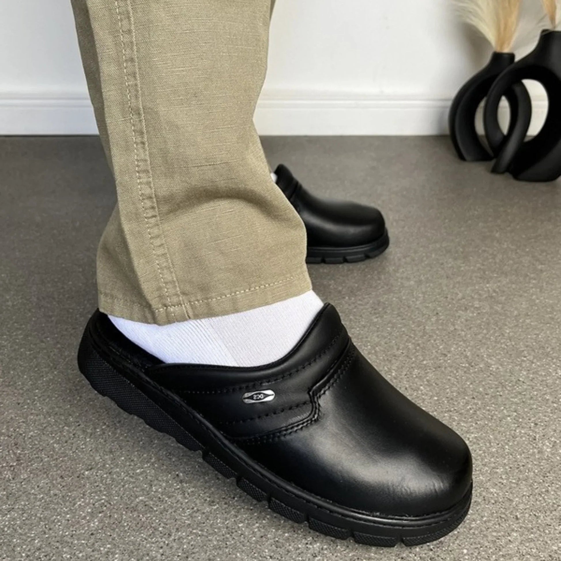 Sabot Médical Homme en Cuir Véritable – Confort Premium (017) - BAJO SHOES